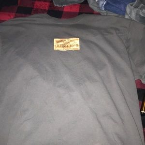 Tee shirt size xL color grey